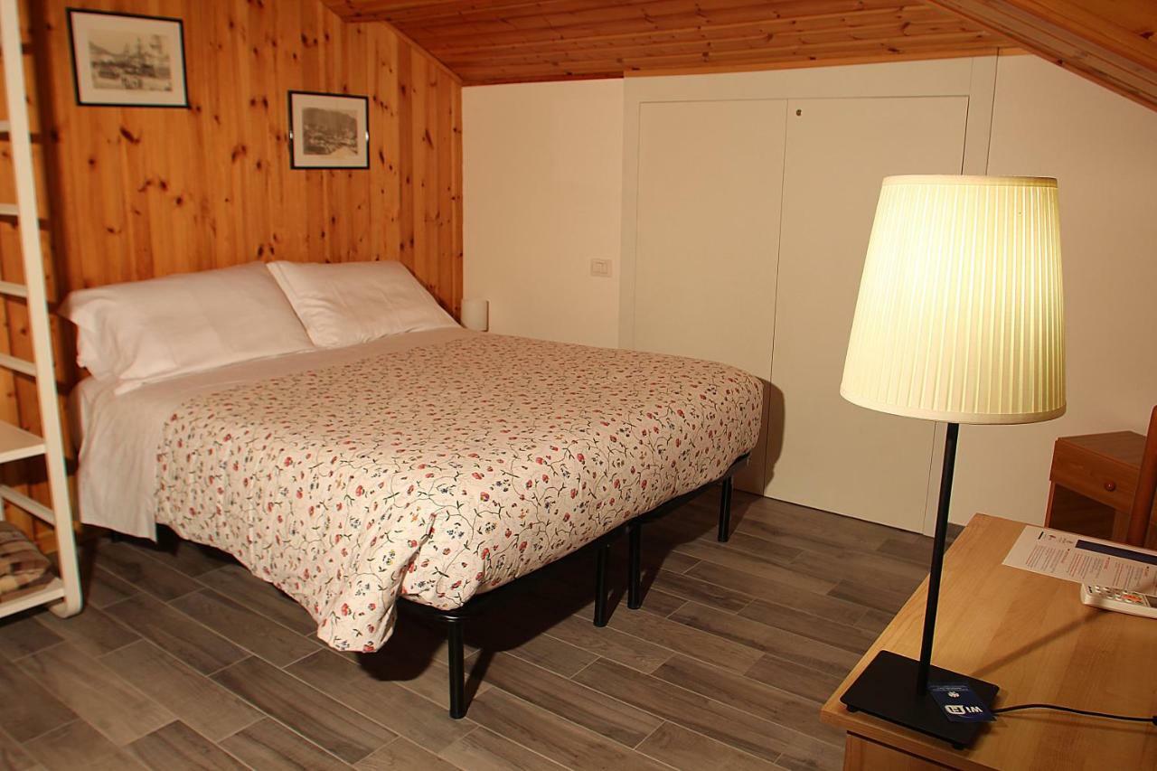 Bed and Breakfast La Tegola à Côme Extérieur photo